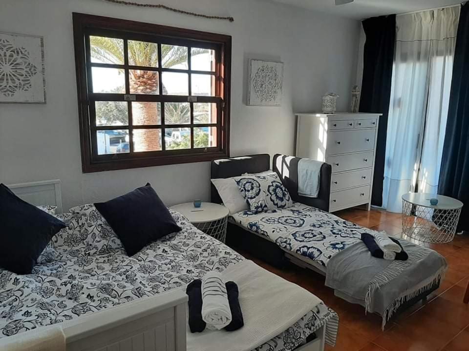 Apartament I Basen Na Teneryfie, Rayo De Sol Ex Parque Albatros Сан Мигел де Абона Екстериор снимка